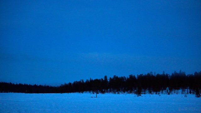 Slöjat månsken...