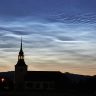 Våmhus kyrka vid midnatt...