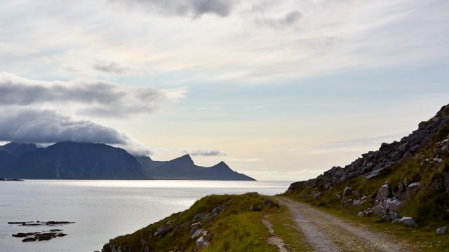 Gamla landsvägen Uttakleiv - Haukeland