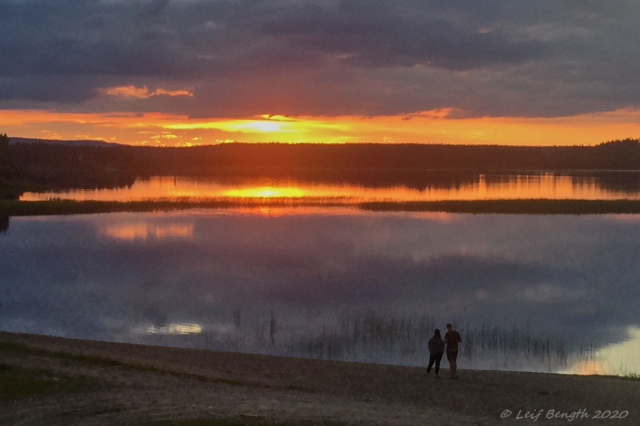 Solnedgång över "havet", Särna