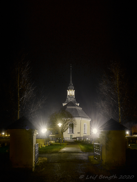 Våmhus kyrka