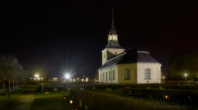 Våmhus kyrka