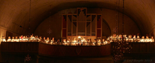 Lucia 2013 i Våmhus kyrka