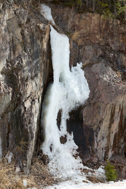 Liötbjärs isfall