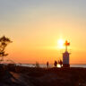 Solnedgång vid fyr
