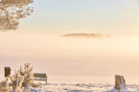 Någon minut senare...