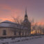 Kyrka i solnedgång