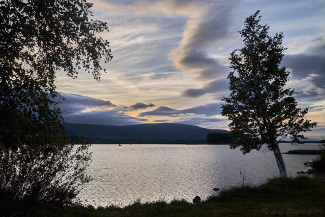 Kvällning vid Klövsjön