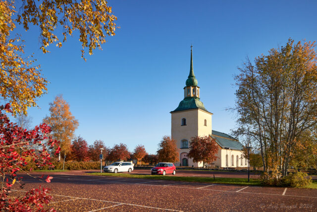 Våmhus kyrka