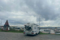 Vid en liten fiskehamn